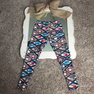LuLaRoe vintage print OS legging